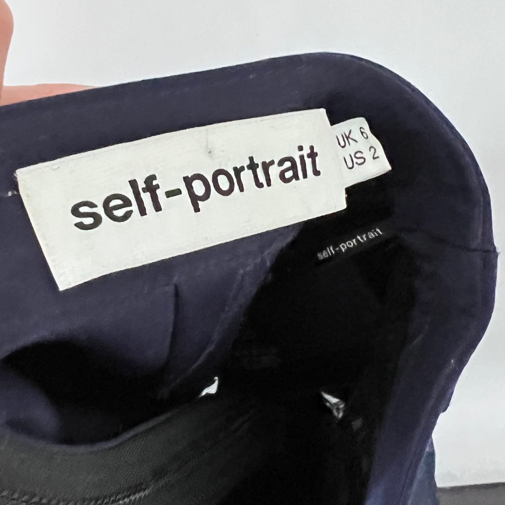 Self-portrait - Picture 3 of 4
